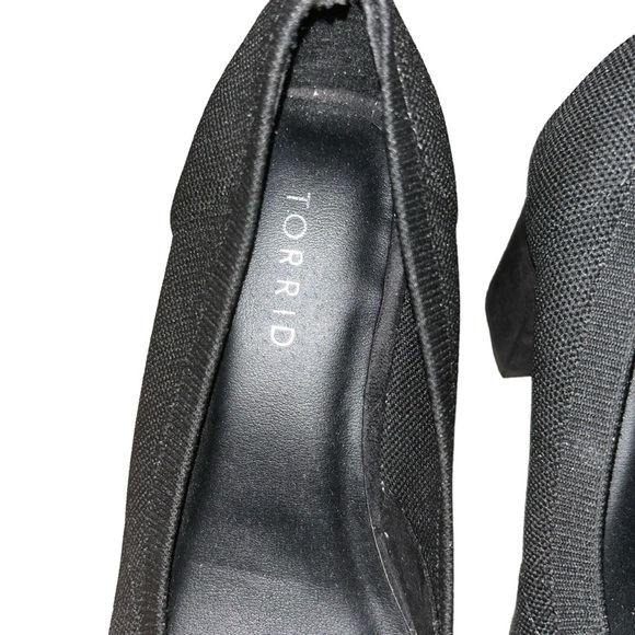 Torrid black Stretch Knit Pump 7.5 wide width shoes block heel - Picture 7 of 7